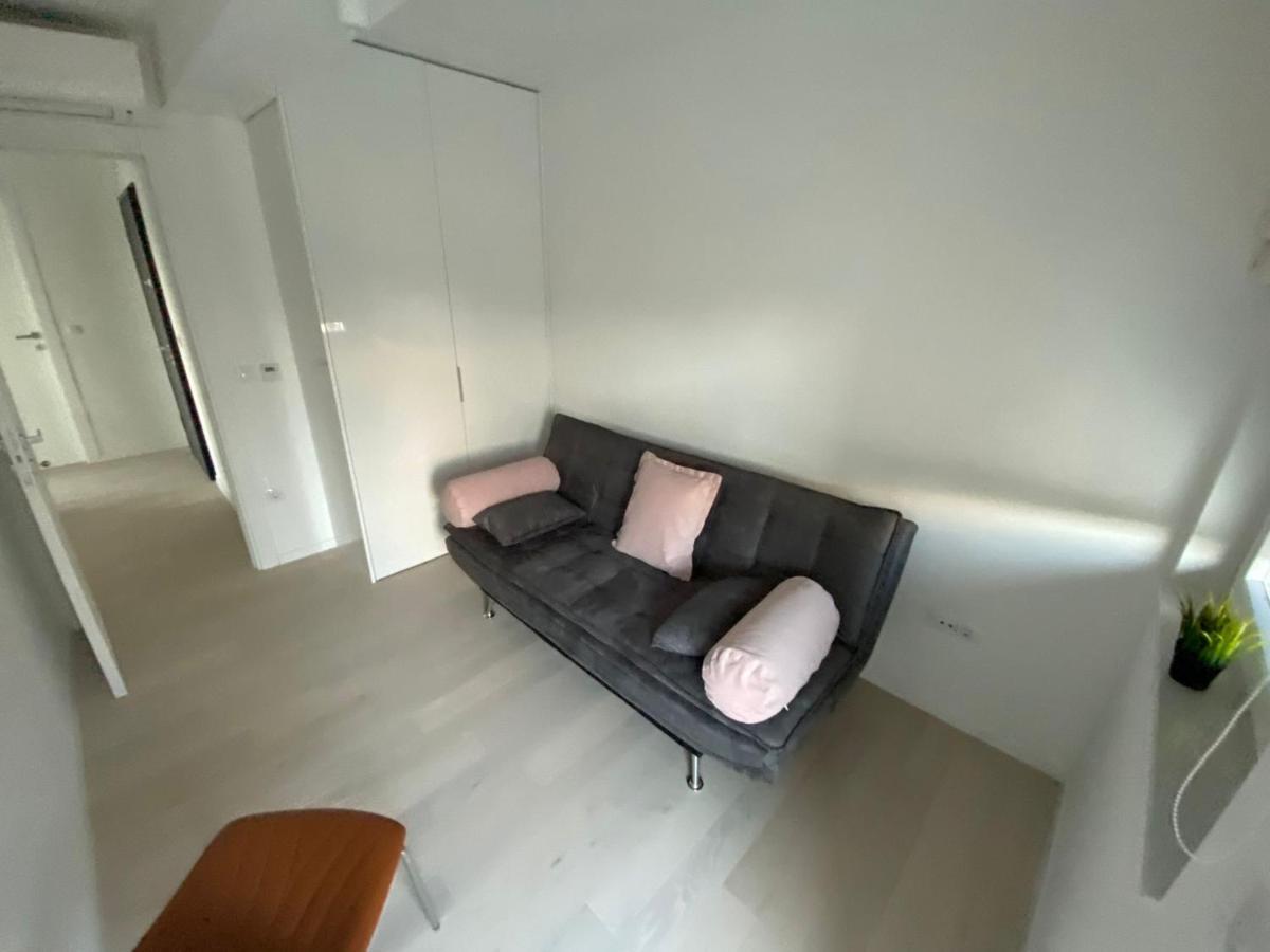Apartman Neo Kantrida ริเยกา ภายนอก รูปภาพ